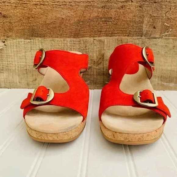 NWOT Dansko Carla Wedge Slides - Picture 3 of 8